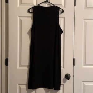 Tiana B. Black Shift Dress Size Large